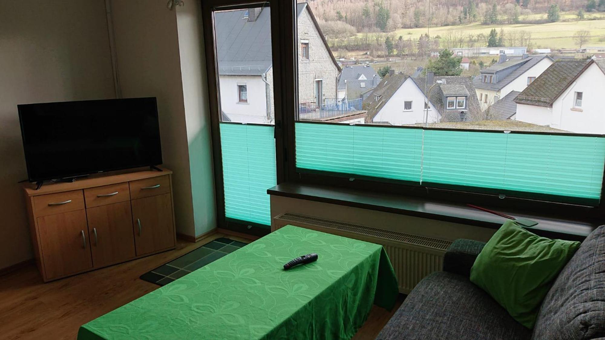 Ferienwohnung Angelburg - Marburg Biedenkopf Mit Balkon Und Badewanne Gonnern Luaran gambar